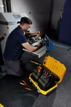 Valise De Maintenance STANLEY - A Roulettes Contenant Plus De 100 Pieces - FMST1-75530 -Atelier Précision BDA10059 5